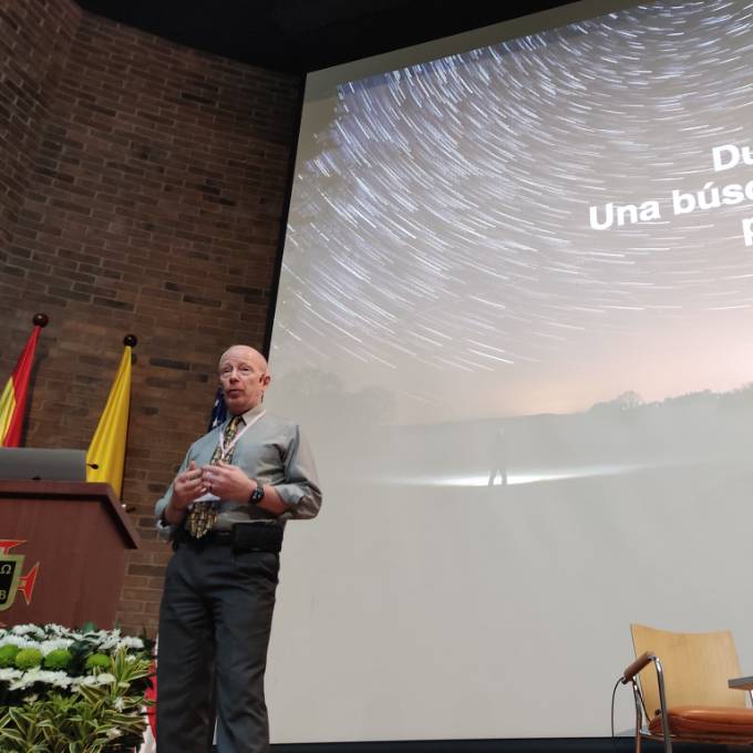 Participamos en el VIII Congreso Internacional del Duelo